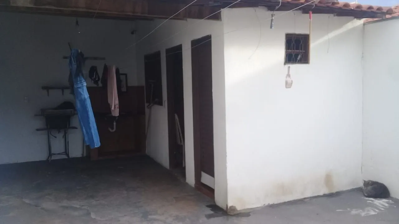 Casa à venda — foto 4 de 6
