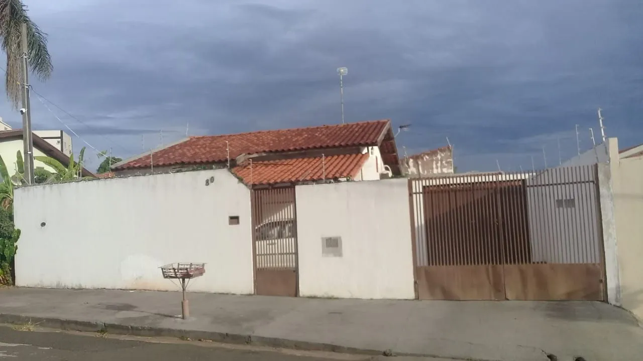 Casa à venda — foto 5 de 6