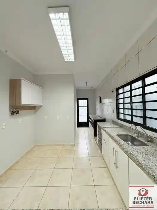 Casa com 3 quartos à venda, 110m² — foto 4 de 23