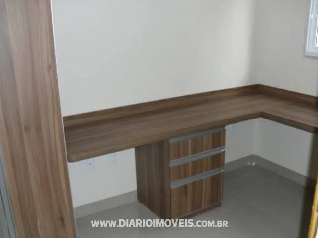 Casa de Condomínio à venda — foto 2 de 2
