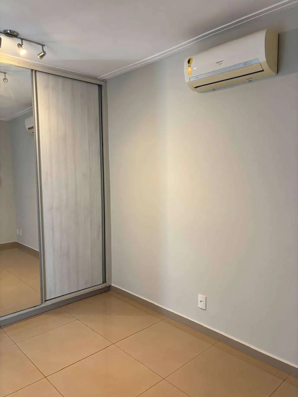 Apartamento com 3 quartos à venda, 120m² — foto 12 de 21