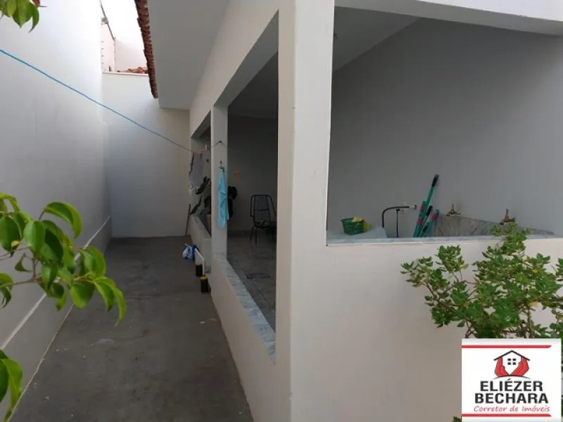 Casa à venda — foto 4 de 6