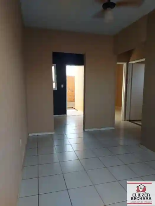 Casa com 2 quartos à venda, 60m² — foto 1 de 11