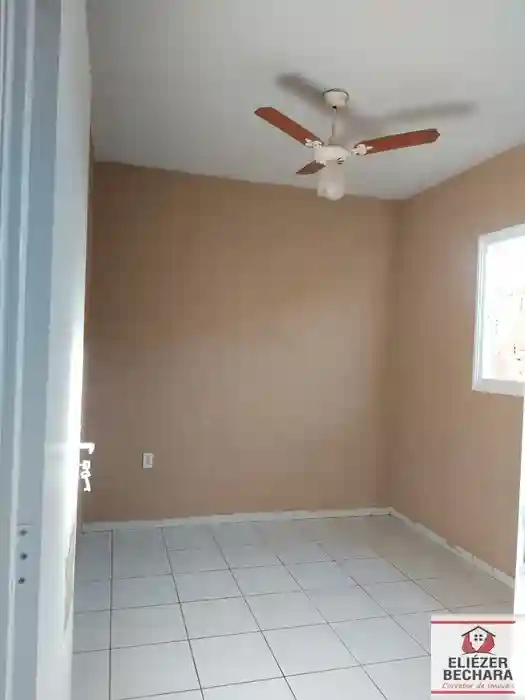 Casa com 2 quartos à venda, 60m² — foto 8 de 11