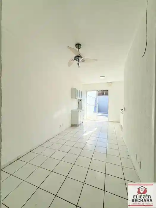 Casa de Condomínio com 2 quartos à venda, 90m² — foto 9 de 19