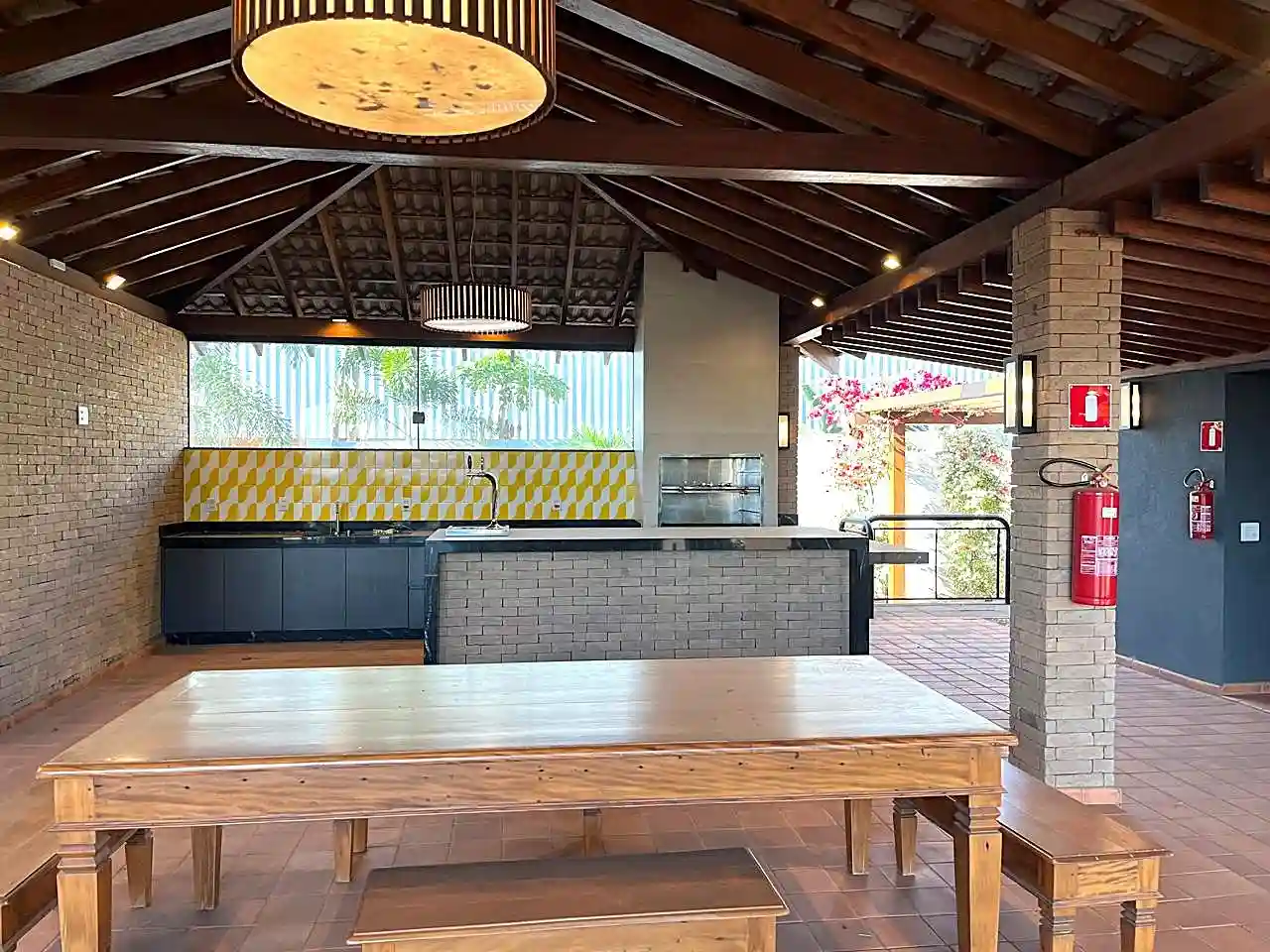 Loja / Salão / Ponto Comercial  para aluguel, 1500m² — foto 32 de 43