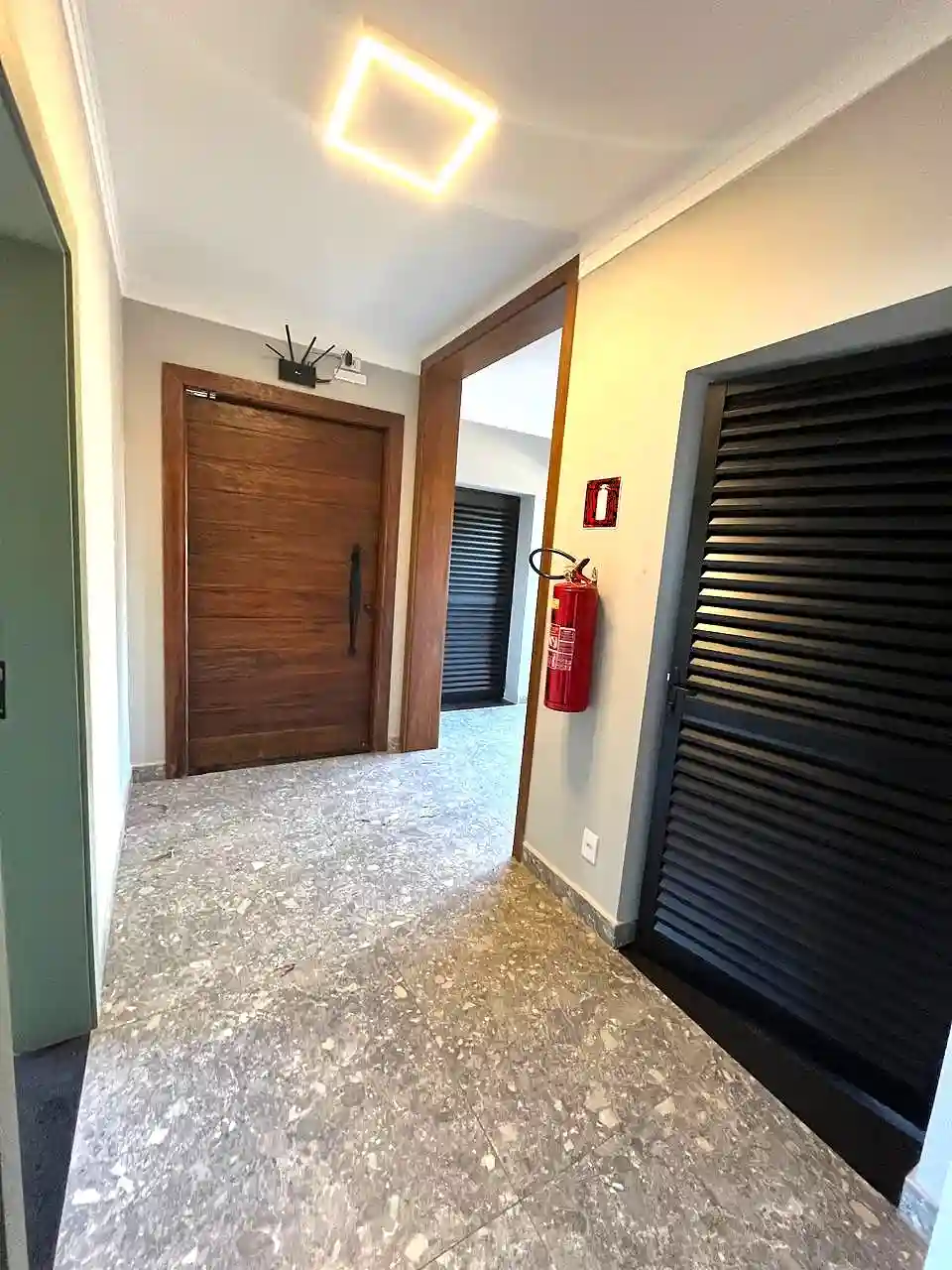 Loja / Salão / Ponto Comercial  para aluguel, 1500m² — foto 29 de 43