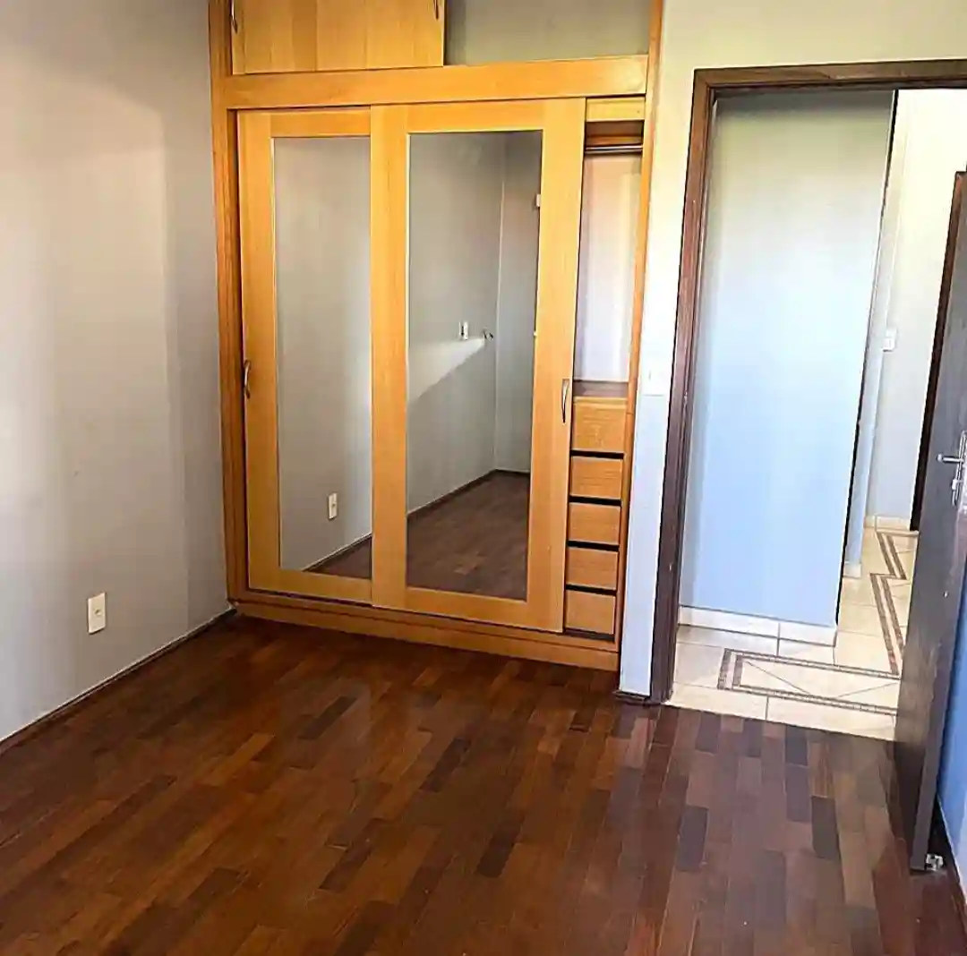Casa com 3 quartos à venda, 160m² — foto 8 de 10
