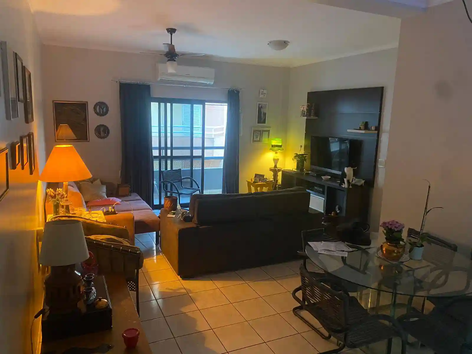 Apartamento com 3 quartos à venda, 143m² — foto 1 de 21