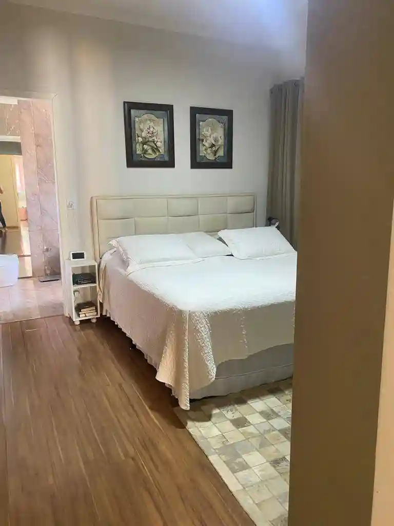Apartamento com 3 quartos à venda, 180m² — foto 10 de 23