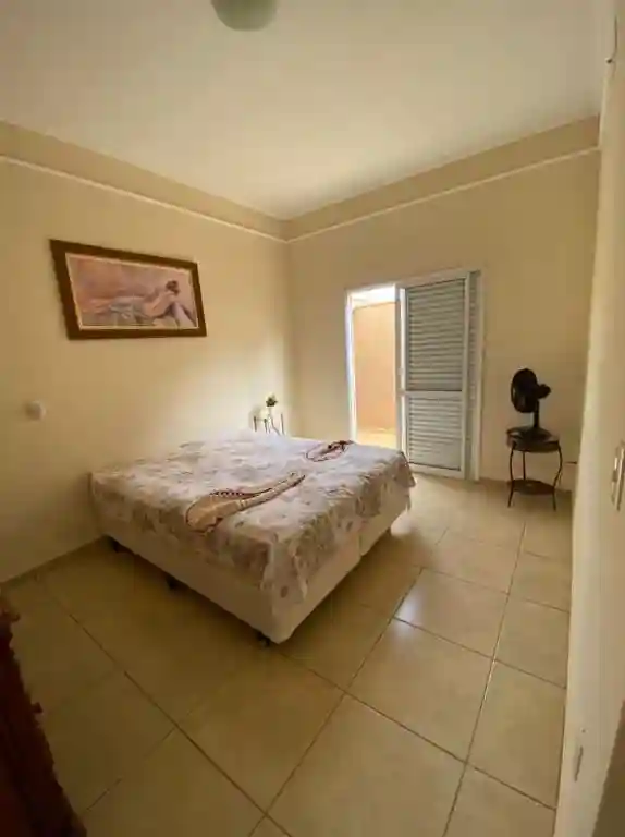Casa de Condomínio com 3 quartos à venda, 400m² — foto 3 de 24