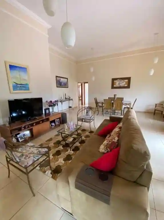 Casa de Condomínio com 3 quartos à venda, 400m² — foto 14 de 24
