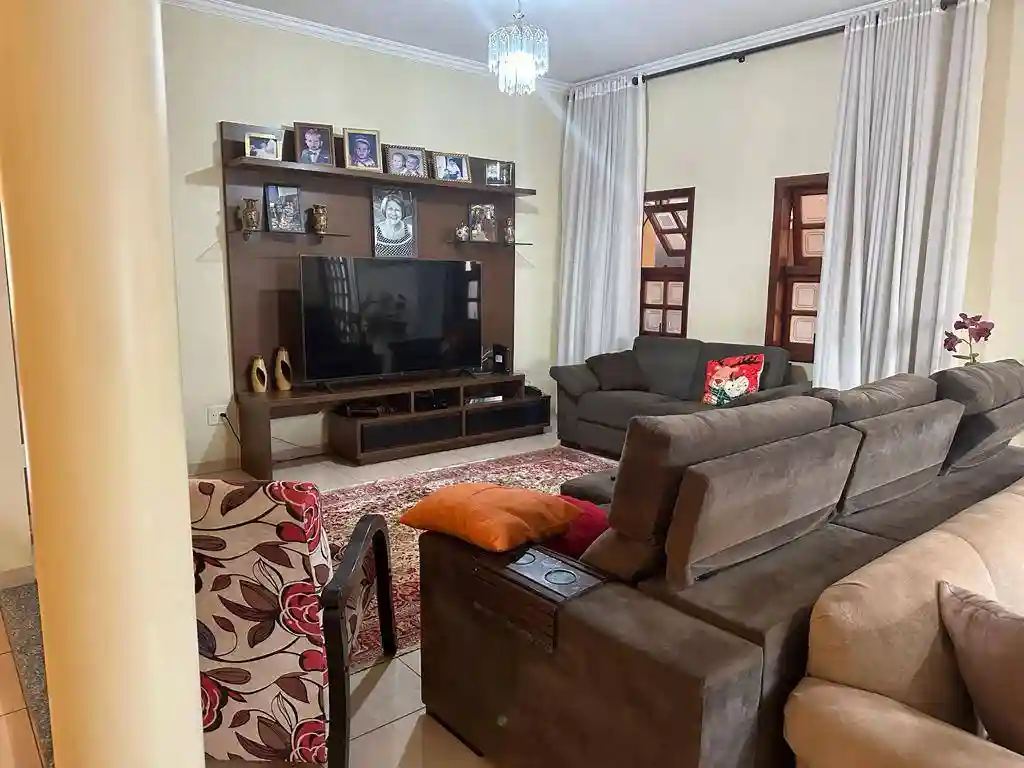 Casa de Condomínio com 3 quartos à venda, 512m² — foto 3 de 19