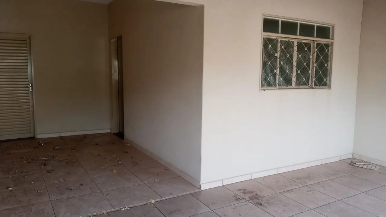 Casa com 2 quartos à venda, 180m² — foto 5 de 5