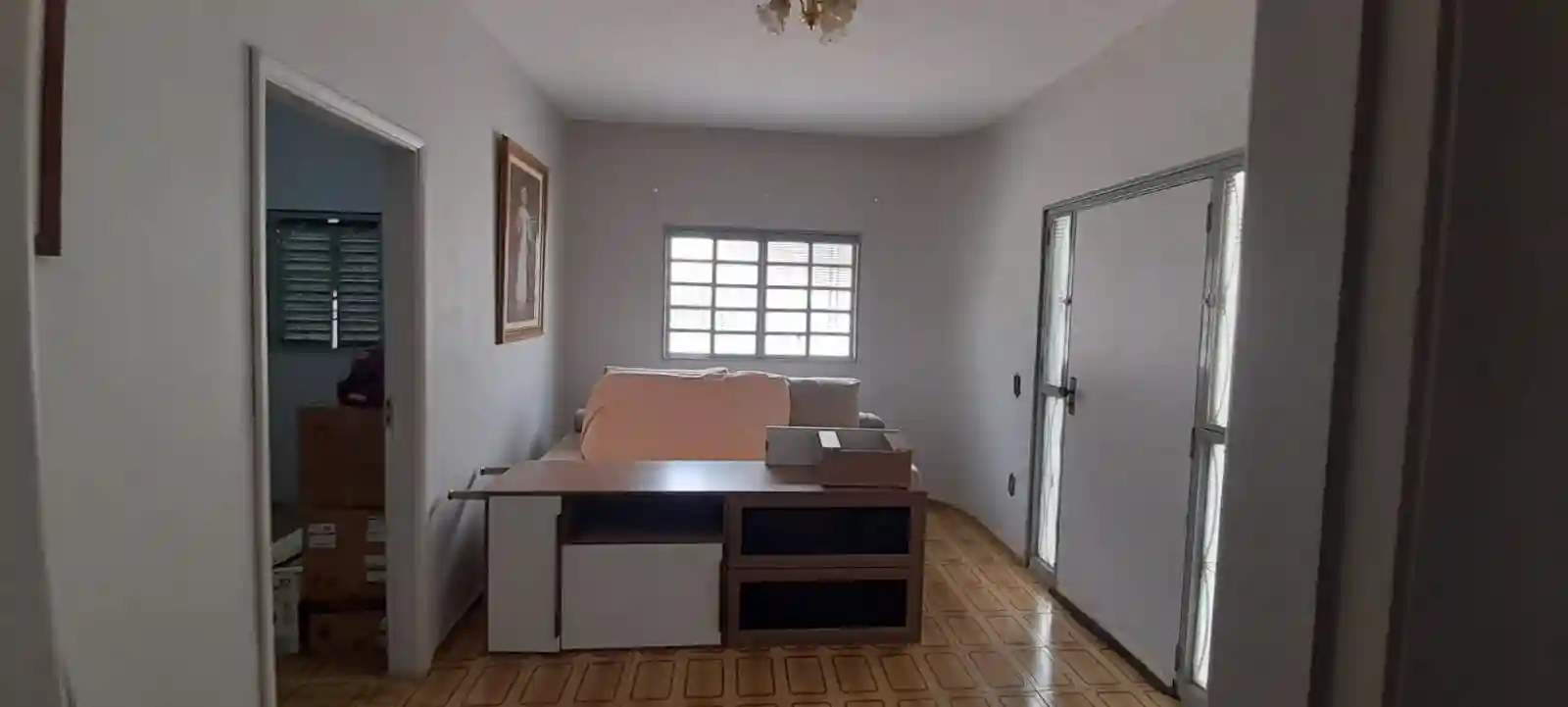 Casa com 3 quartos à venda, 244m² — foto 3 de 7