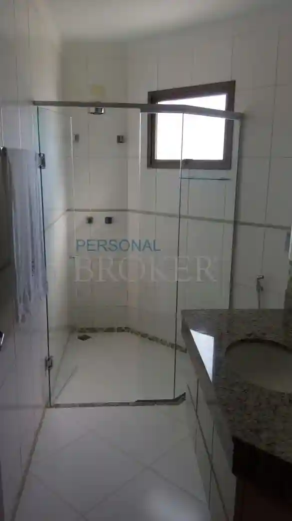 Apartamento com 4 quartos à venda, 203m² — foto 3 de 19