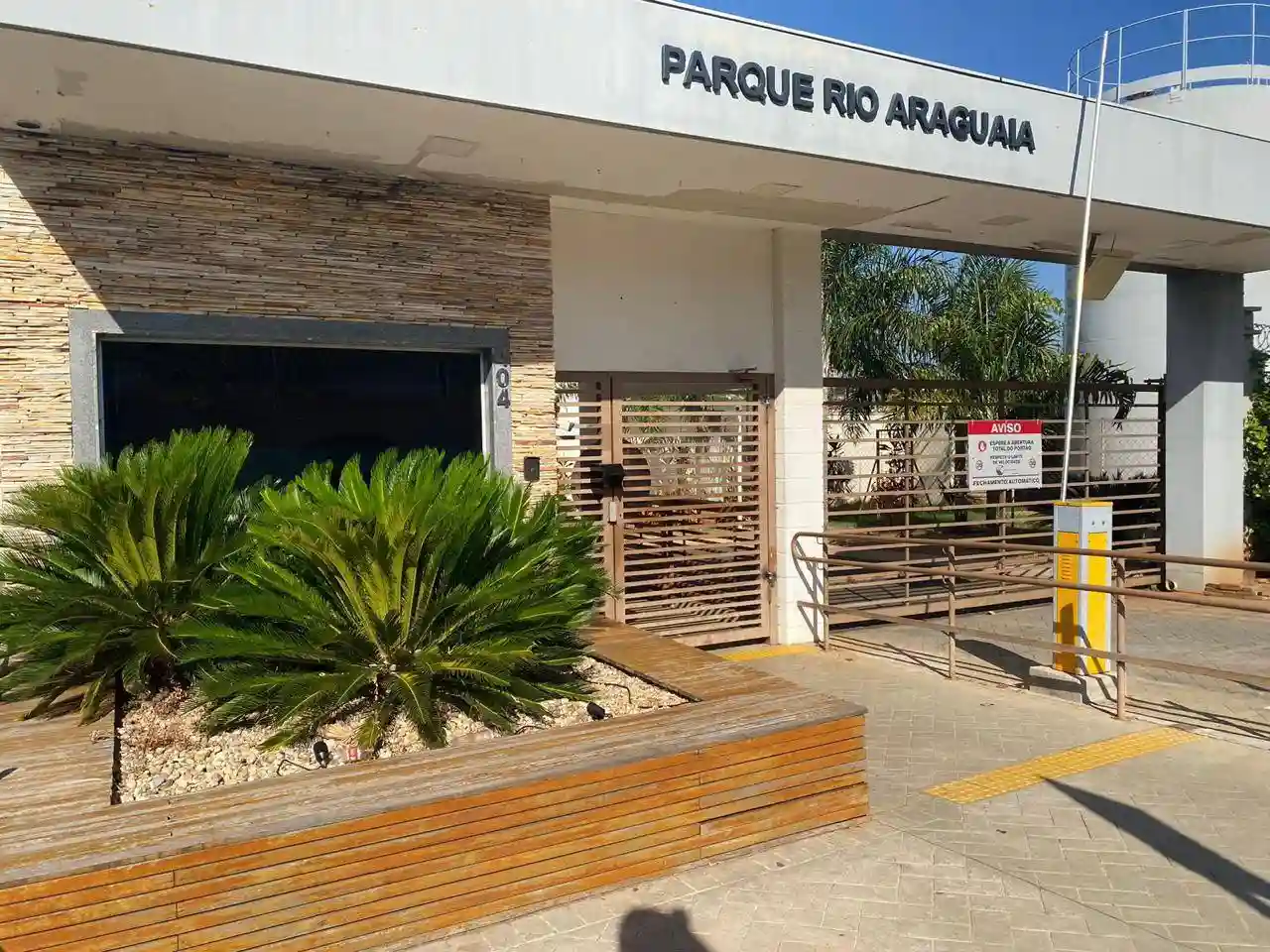 Apartamento com 2 quartos à venda, 65m² — foto 1 de 22