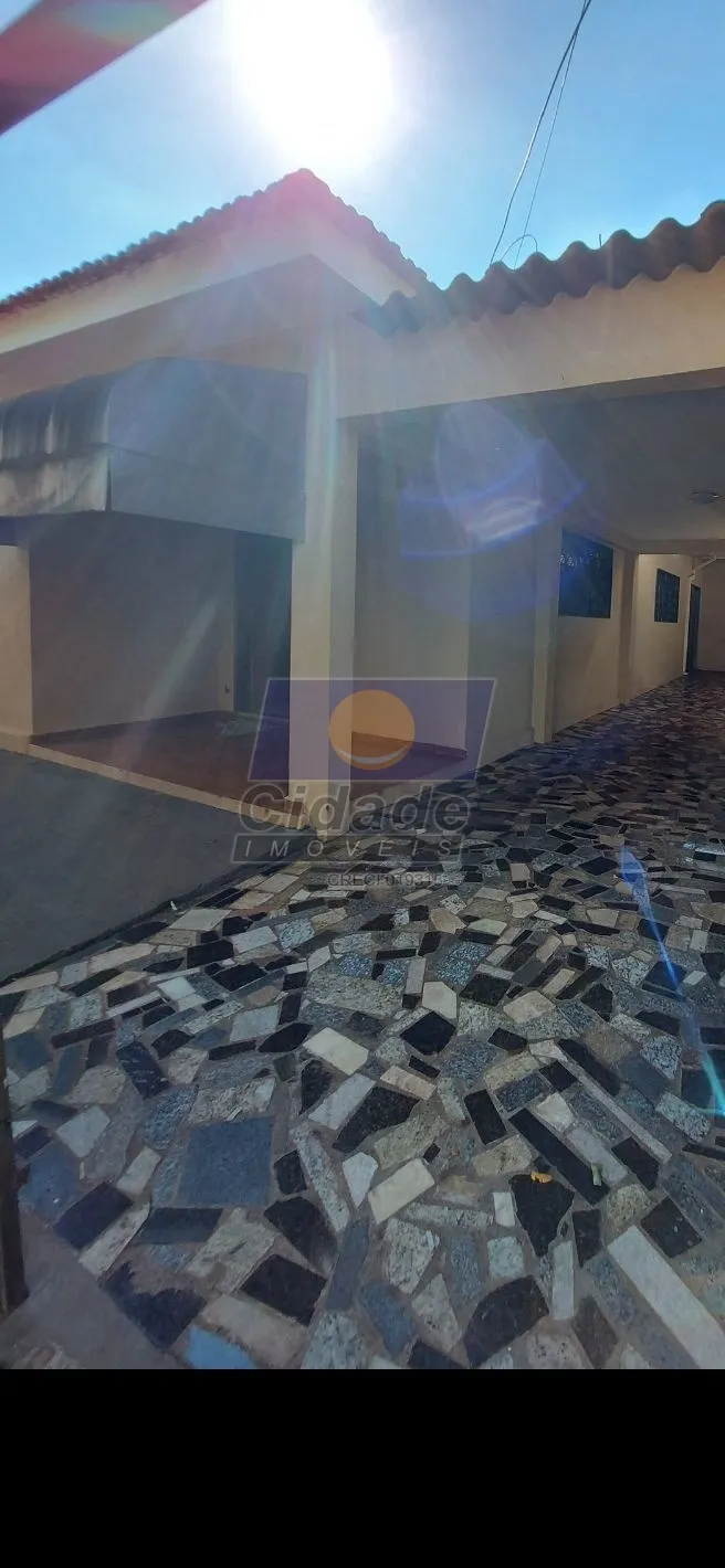 Casa com 4 quartos à venda, 182m² — foto 4 de 10