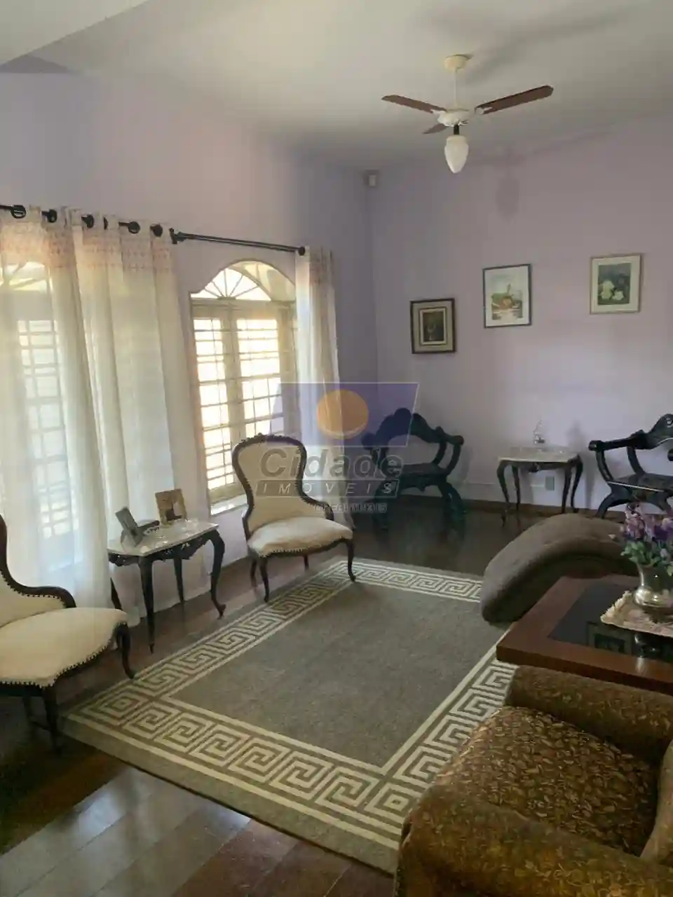 Sobrado com 5 quartos à venda, 740m² — foto 1 de 14