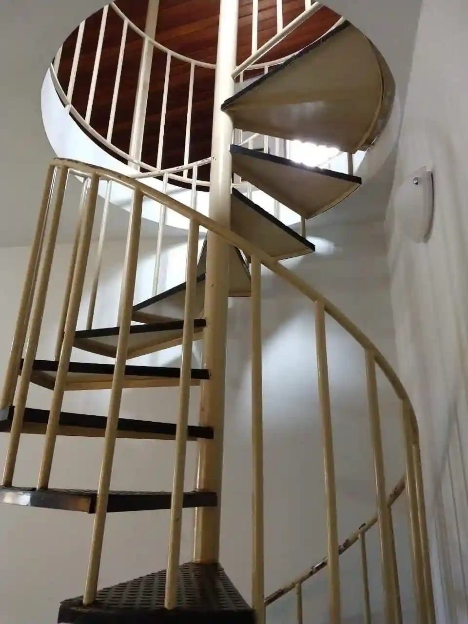 Casa com 3 quartos à venda, 188m² — foto 9 de 17