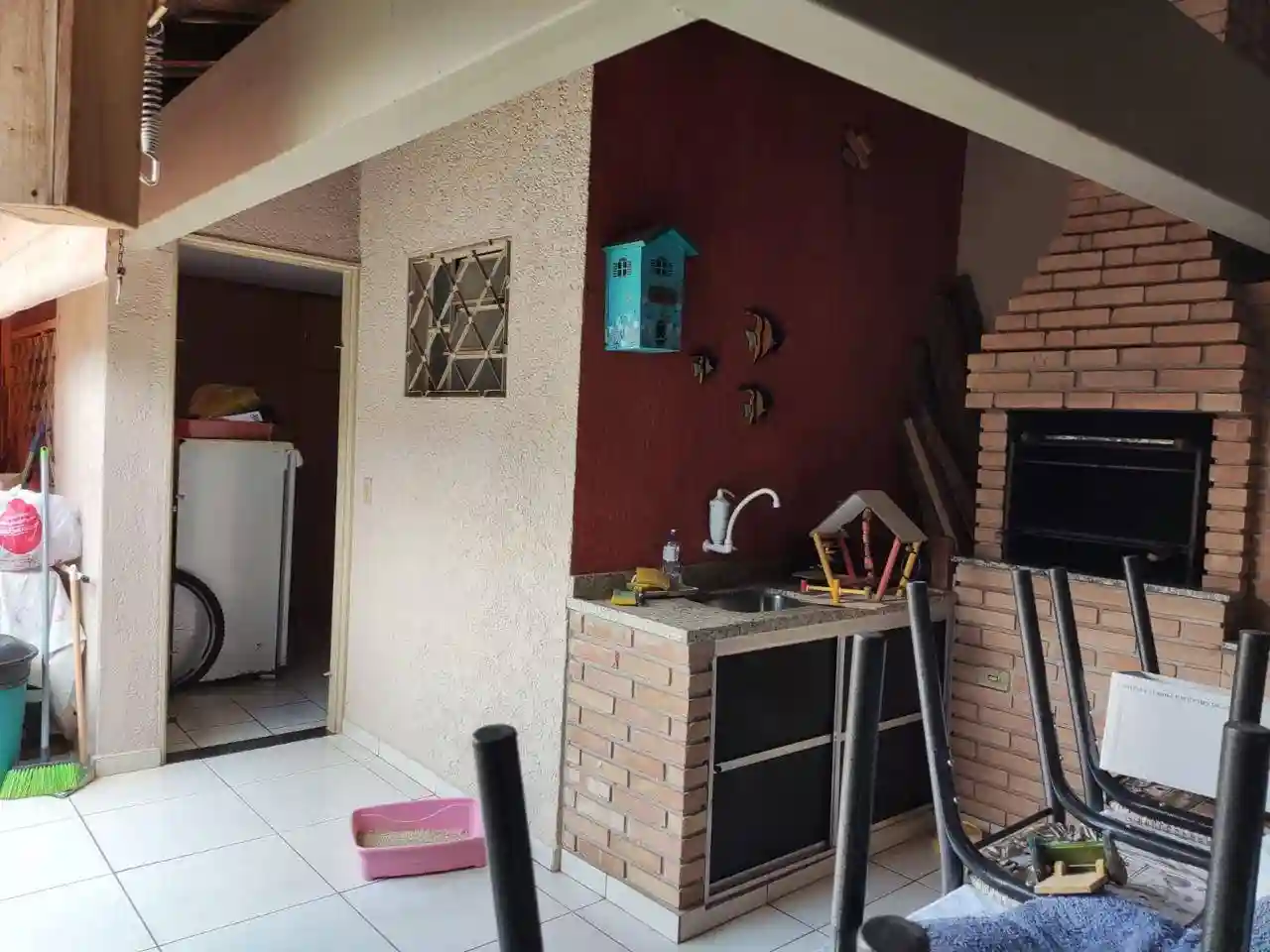 Casa com 3 quartos à venda, 188m² — foto 2 de 17