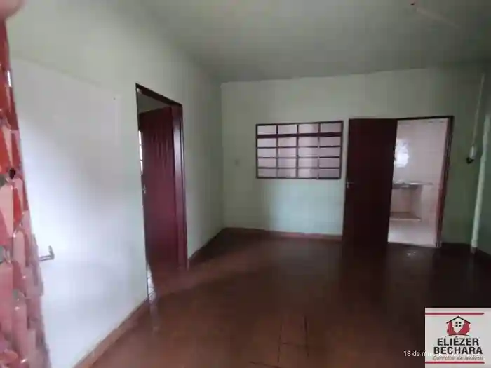 Casa com 2 quartos à venda, 150m² — foto 2 de 23