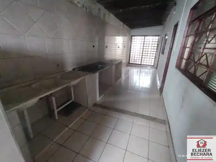 Casa com 2 quartos à venda, 150m² — foto 4 de 23