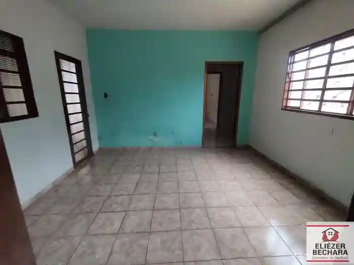 Casa com 2 quartos à venda, 150m² — foto 1 de 23