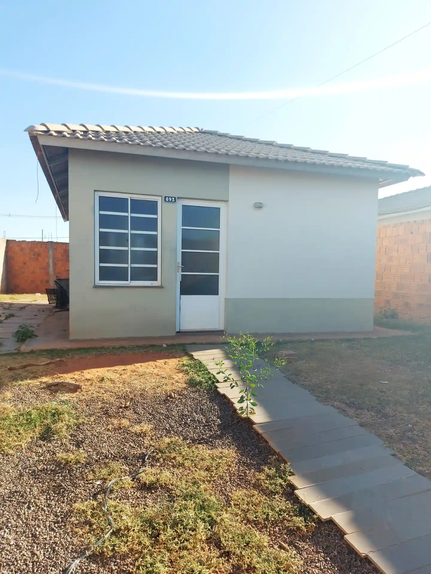 Casa com 2 quartos à venda, 45m² — foto 2 de 5