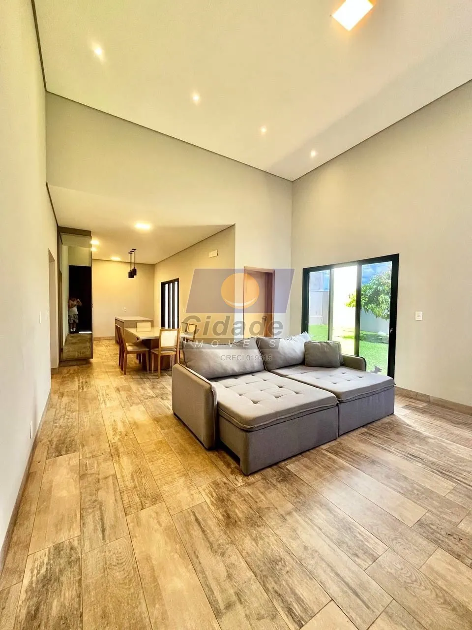 Casa de Condomínio com 3 quartos à venda, 130m² — foto 1 de 18