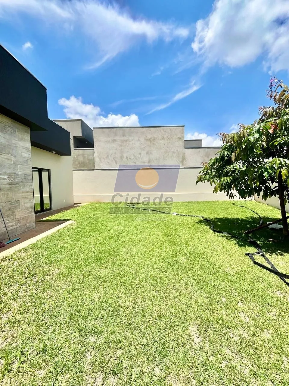 Casa de Condomínio com 3 quartos à venda, 130m² — foto 16 de 18