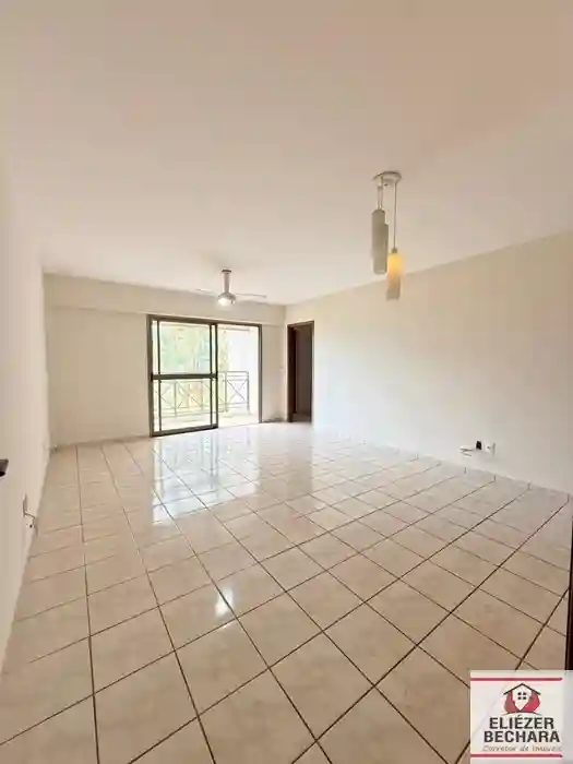 Apartamento com 3 quartos à venda, 92m² — foto 2 de 19