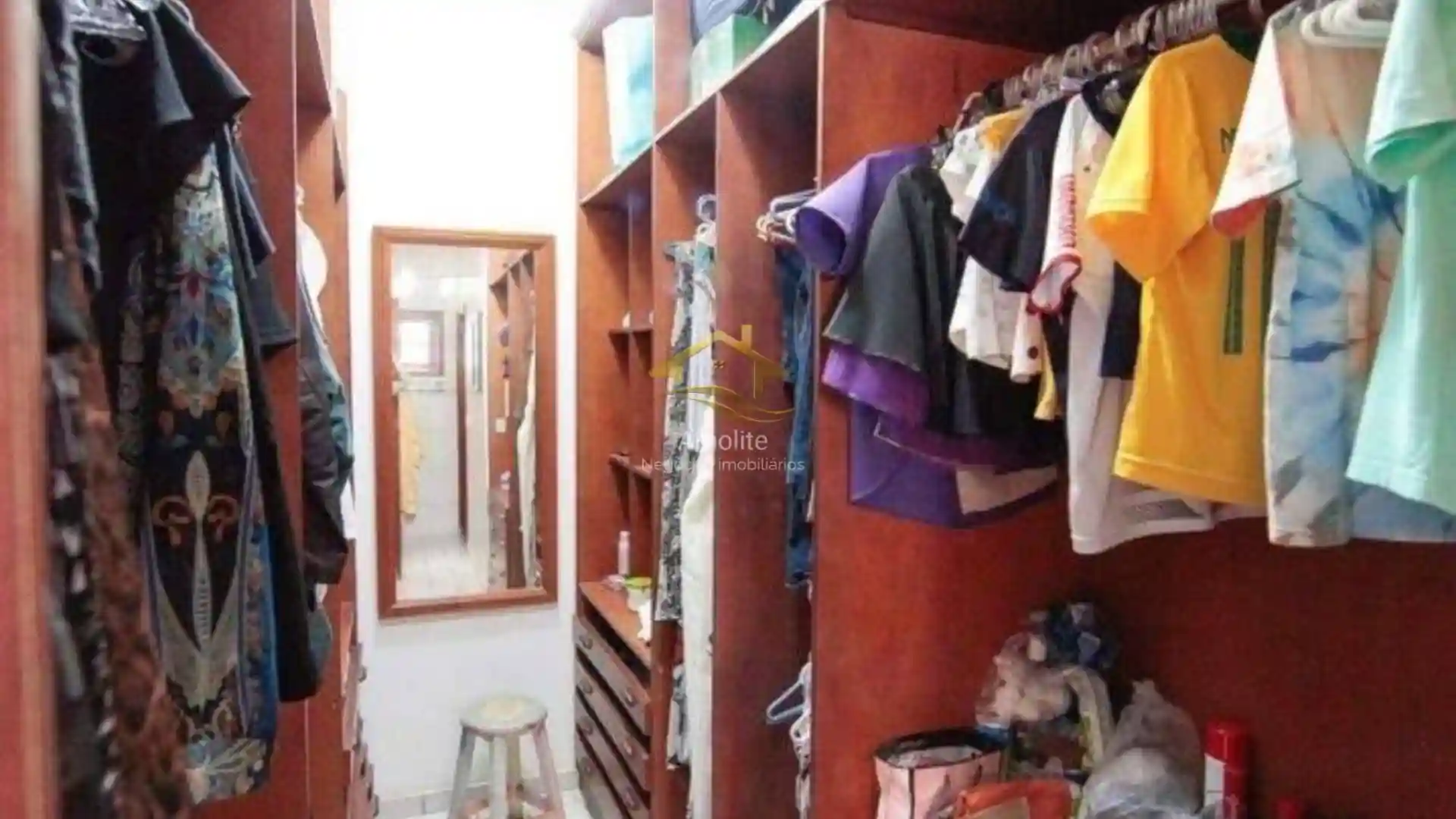 Casa com 4 quartos à venda, 450m² — foto 22 de 36