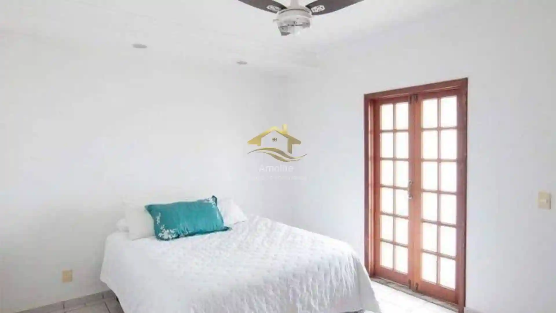 Casa com 4 quartos à venda, 450m² — foto 11 de 36