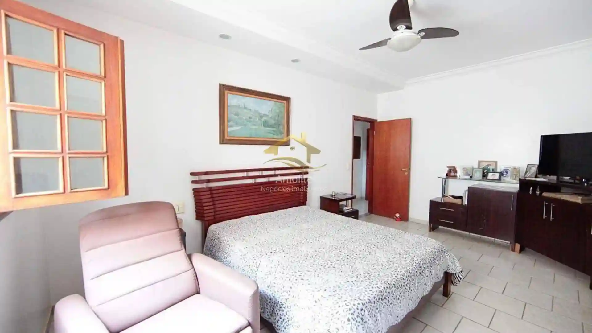 Casa com 4 quartos à venda, 450m² — foto 31 de 36