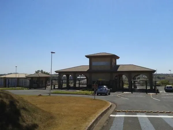 Terreno / Lote / Condomínio à venda — foto 1 de 1