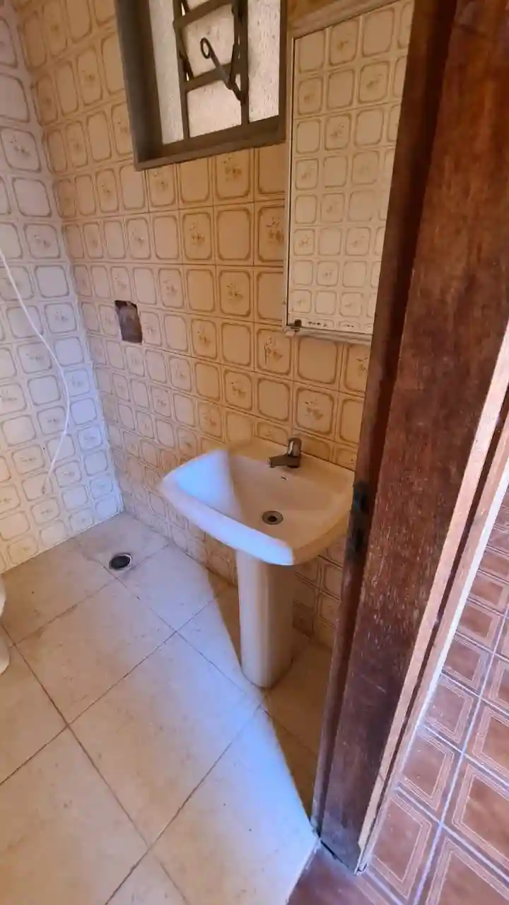 Casa com 4 quartos à venda, 420m² — foto 18 de 22