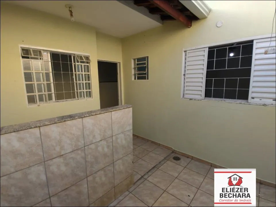 Casa à venda — foto 4 de 9