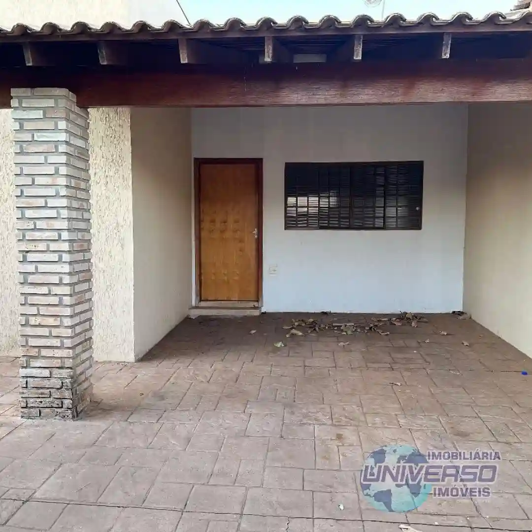 Casa com 2 quartos à venda, 70m² — foto 1 de 10