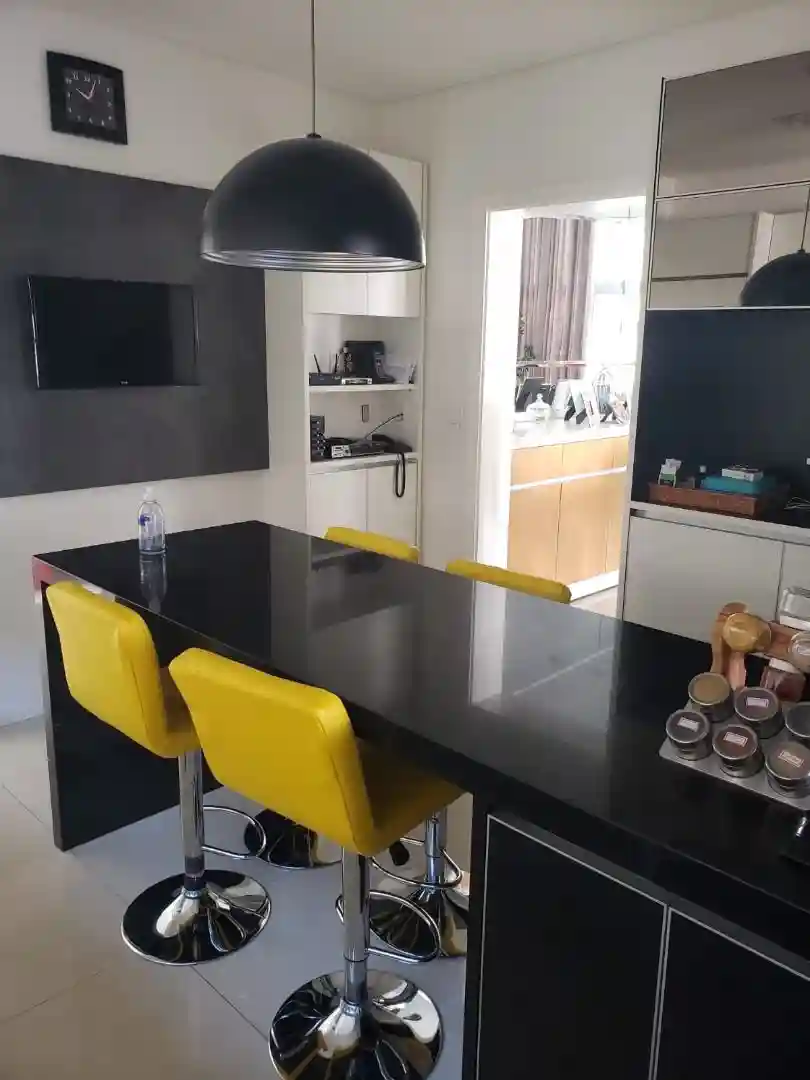 Casa de Condomínio com 3 quartos à venda, 475m² — foto 9 de 17