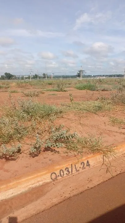 Terreno / Lote / Condomínio à venda — foto 2 de 4
