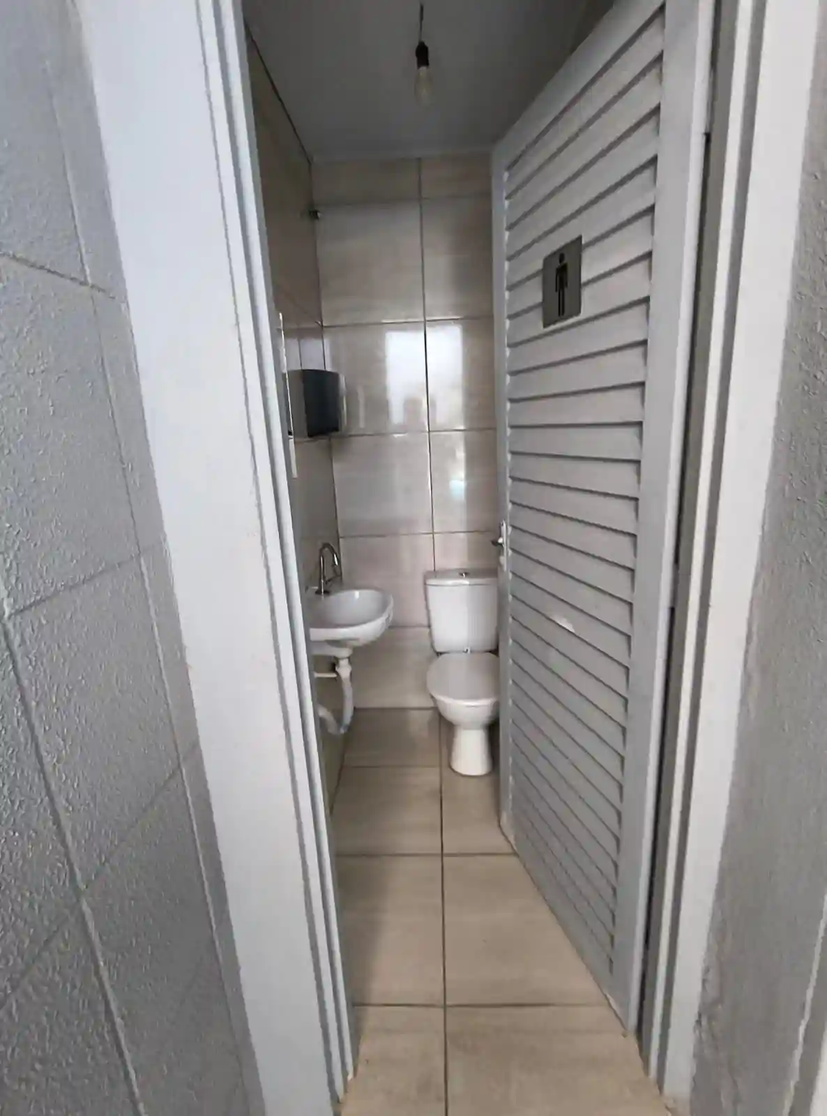 Sobrado com 3 quartos à venda, 430m² — foto 2 de 33