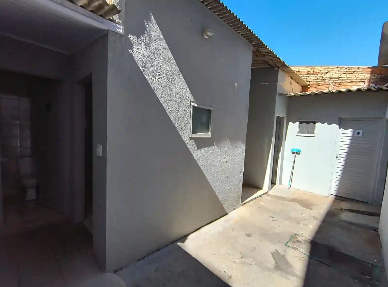 Sobrado com 3 quartos à venda, 430m² — foto 1 de 33