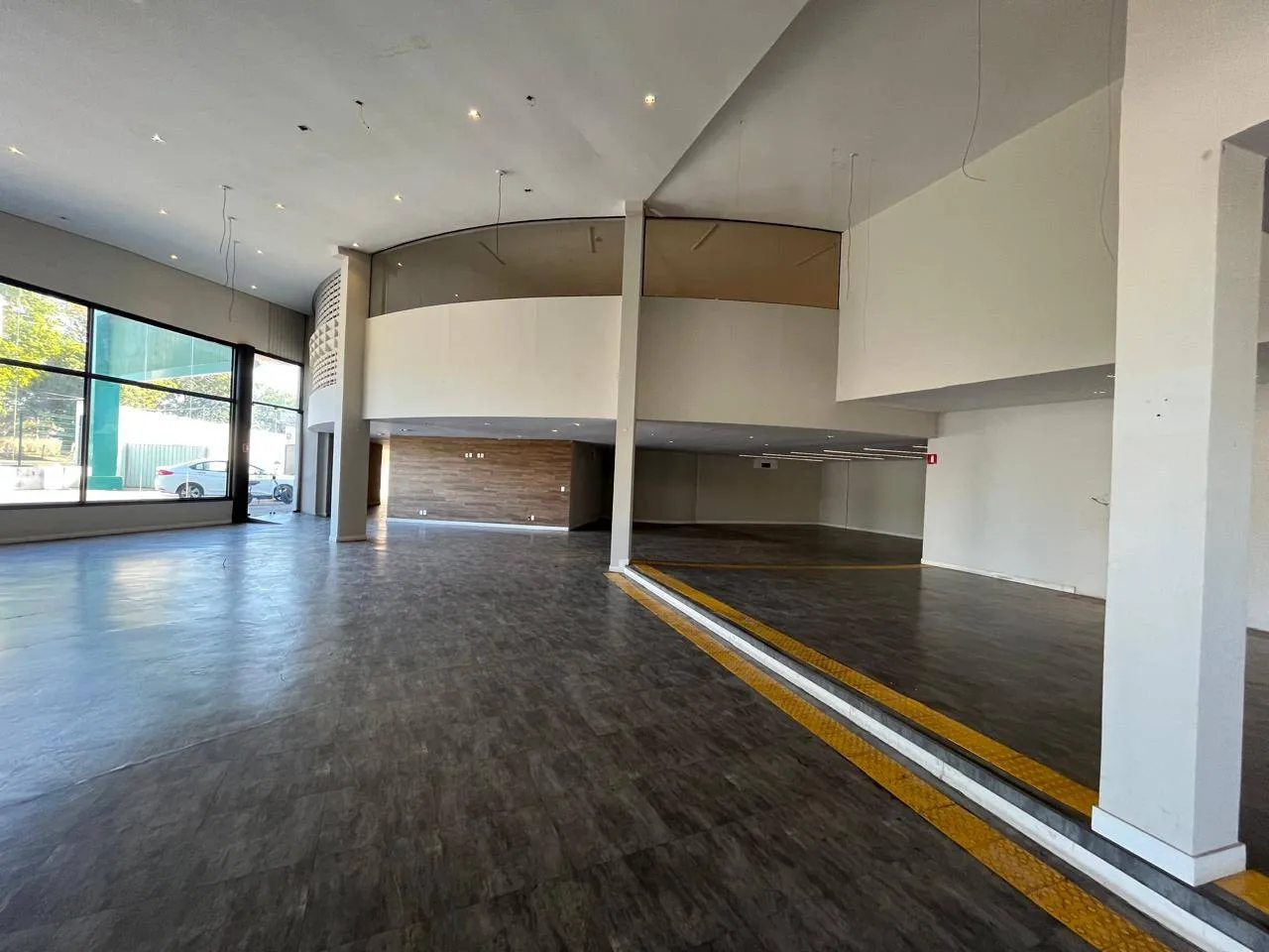 Imóvel Comercial para aluguel, 1800m² — foto 25 de 27