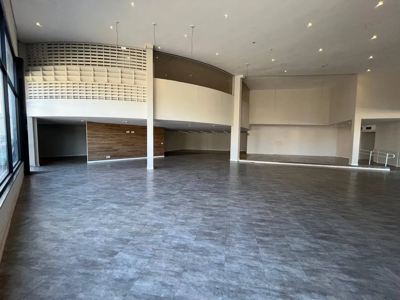 Imóvel Comercial para aluguel, 1800m² — foto 26 de 27