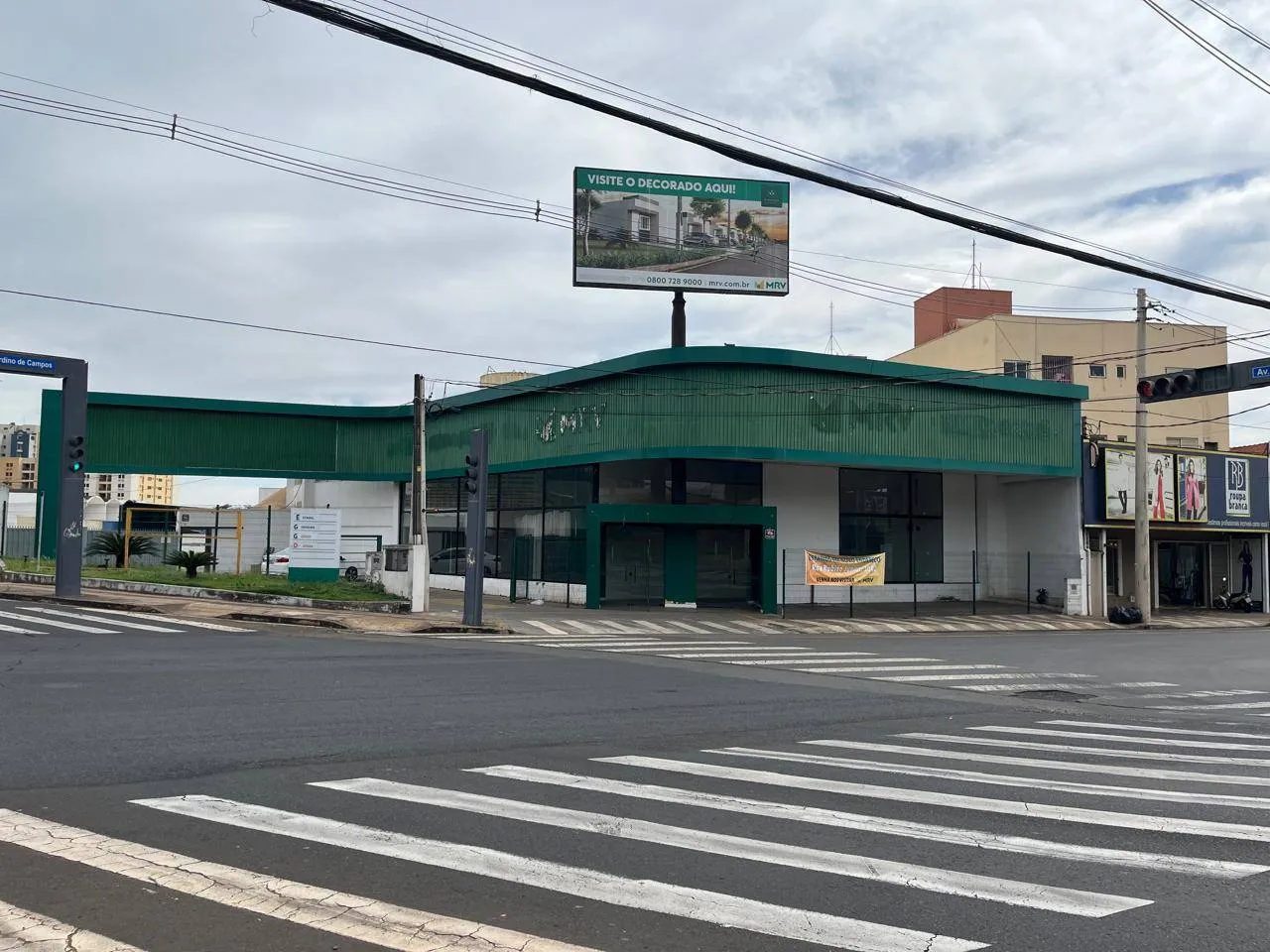 Imóvel Comercial para aluguel, 1800m² — foto 1 de 27
