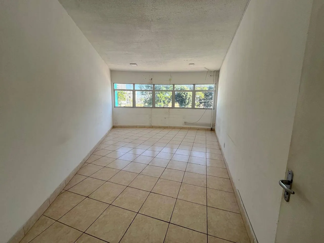 Imóvel Comercial para aluguel, 1800m² — foto 20 de 27