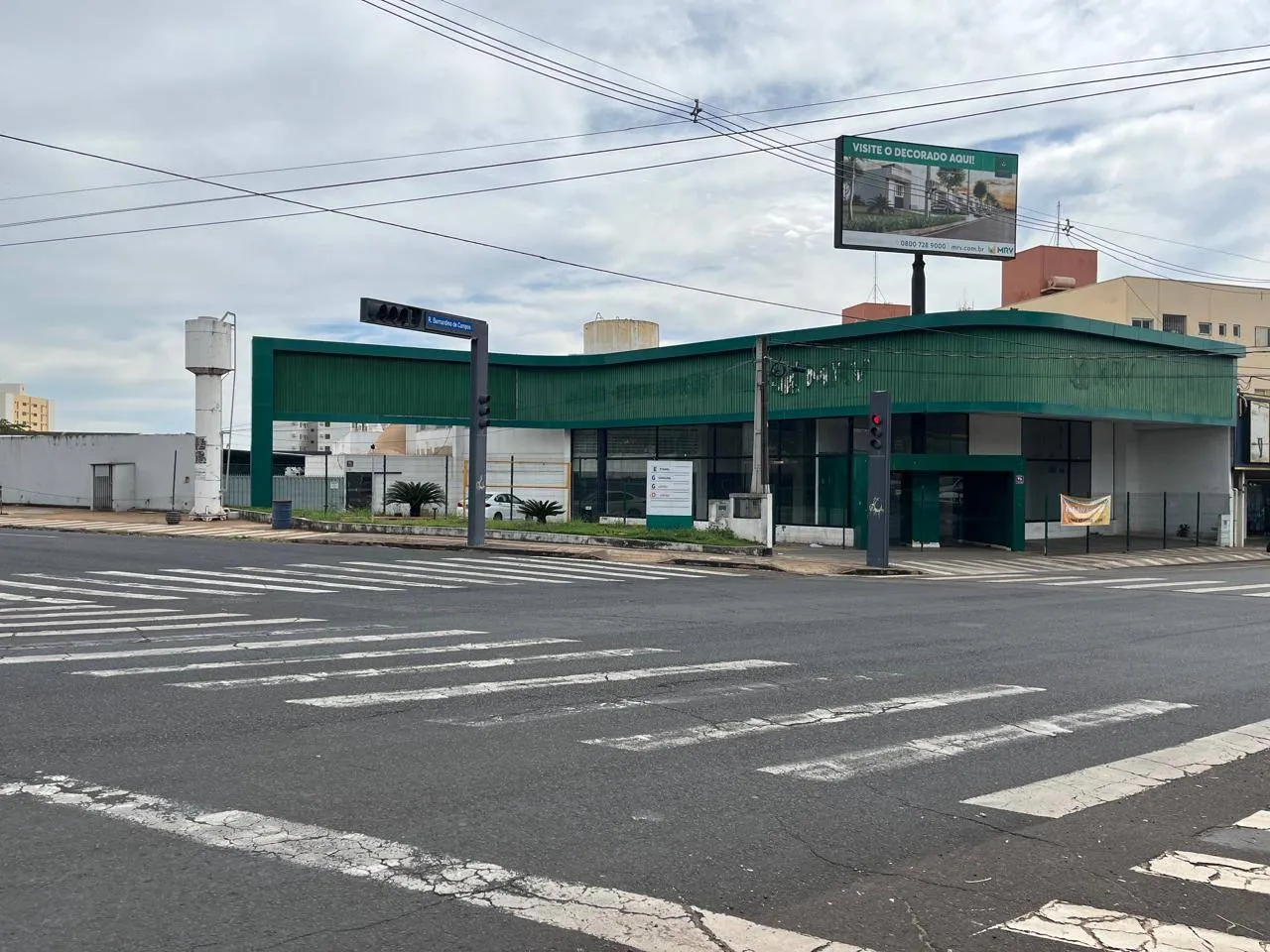 Imóvel Comercial para aluguel, 1800m² — foto 2 de 27