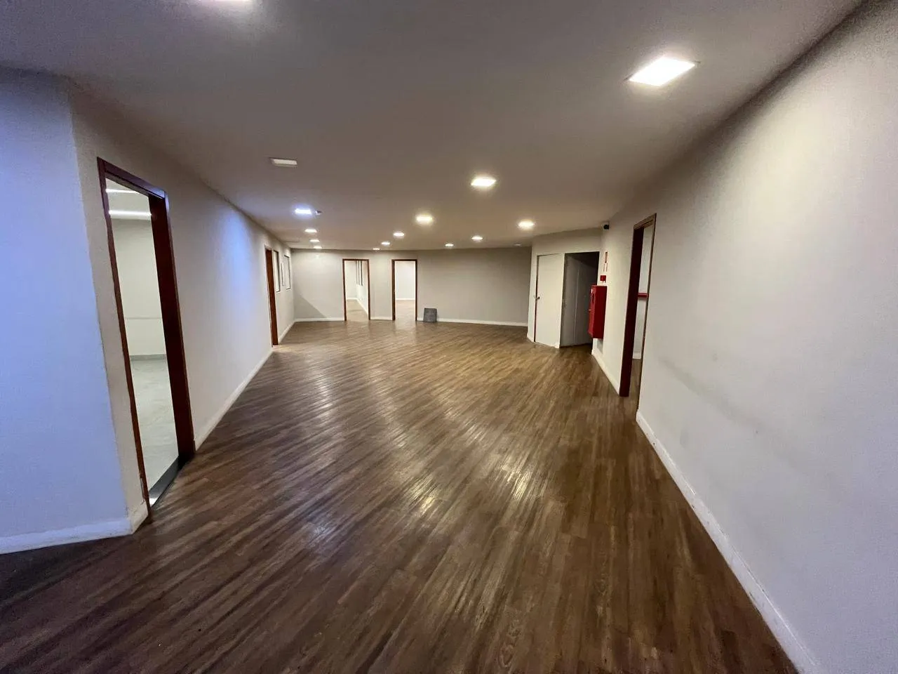 Imóvel Comercial para aluguel, 1800m² — foto 12 de 27
