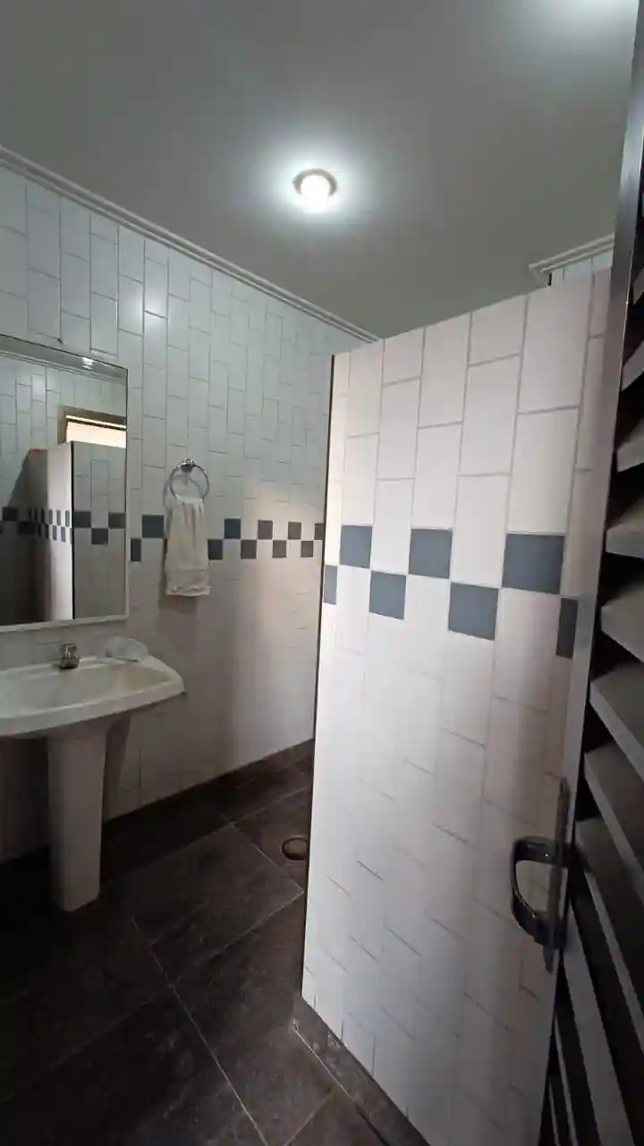Apartamento com 3 quartos à venda, 214m² — foto 9 de 32